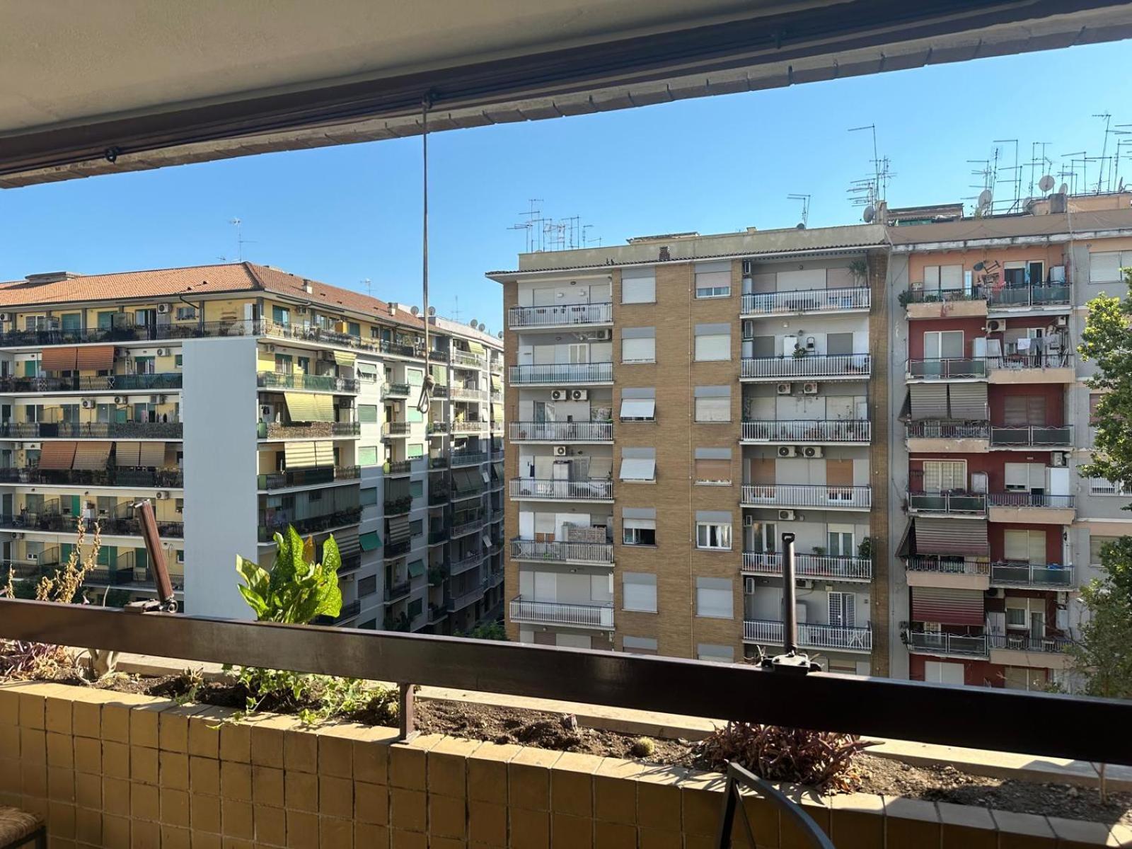 Apartamento La Rosa Di Roma Di Momy Exterior foto